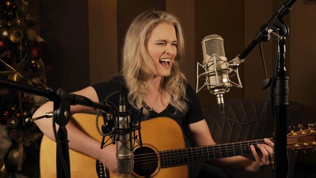 Immigrant Song - Led Zeppelin (Amanda Lynn Jones Cover)