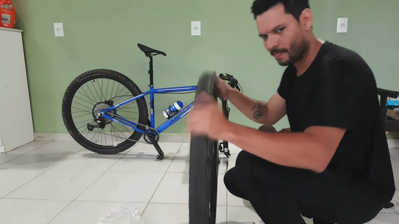 MONTANDO O PNEU SEM CÂMARA DE UM JEITO SIMPLES E FÁCIL