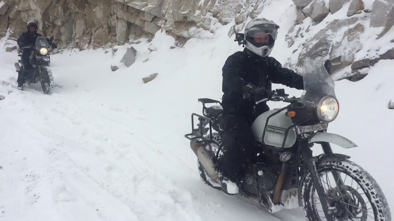 Khardungla top