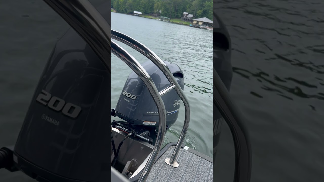 2023 Yamaha 200HP 4 Stroke Startup #yamaha #yamahaoutboard #boating #lakemartin #lake #boats