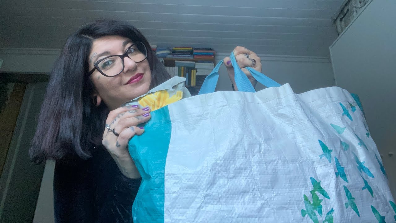 🛒SVUOTA LA SPESA🛒 edizione porella con cibo spazzatura 😅