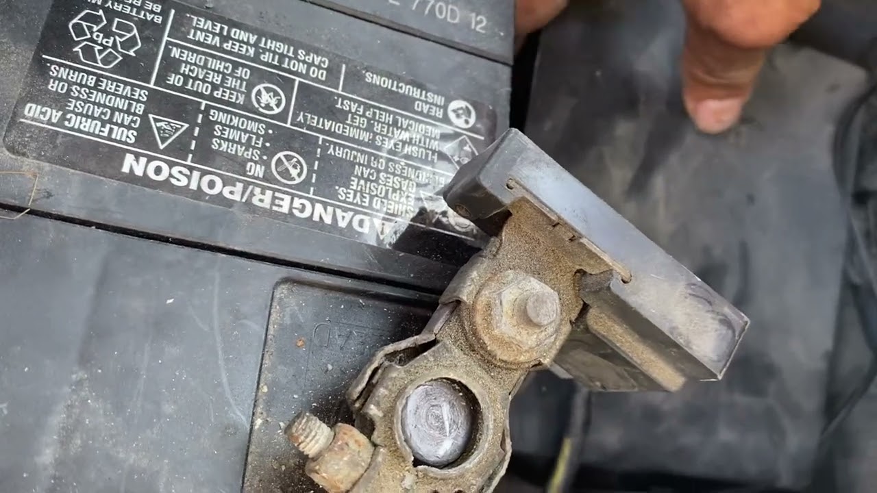 Ubicacion fusibles Nissan Juke