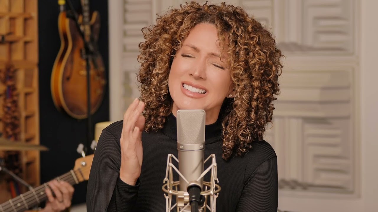 Demasiado Fr&aacute;giles - Erika Ender - EriKa Ac&uacute;stiKa Live Sessions
