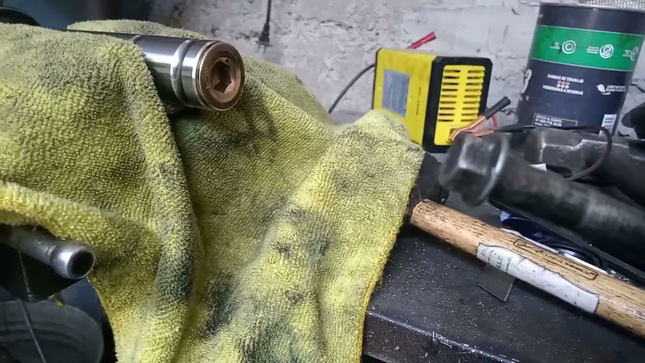 Como cambiar retenes de barras MOTONETA Ds  150