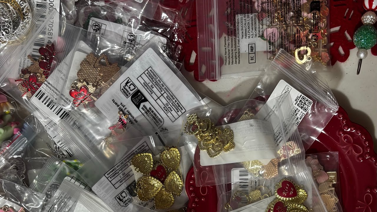 Hanaa’s Hauls | more Aliexpress valentine charms and miscellaneous 