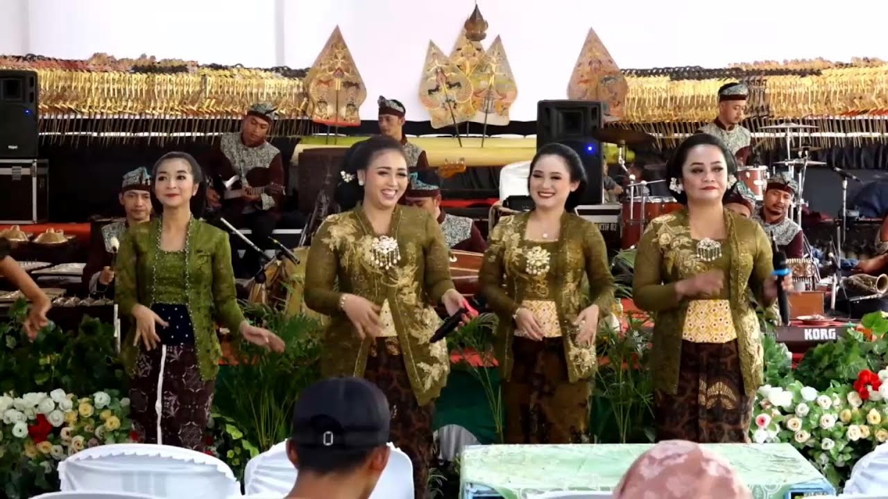 Karawitan Campursari Sanggar Cemara - Nyi Olivia, Shinta, Dwi dkk