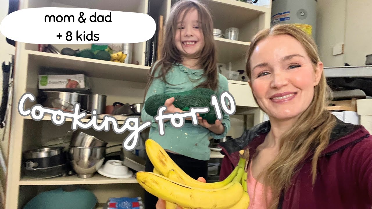Family of 10 - What We Eat in a Week! Hearty, Healthy, Home-Cooked Meals