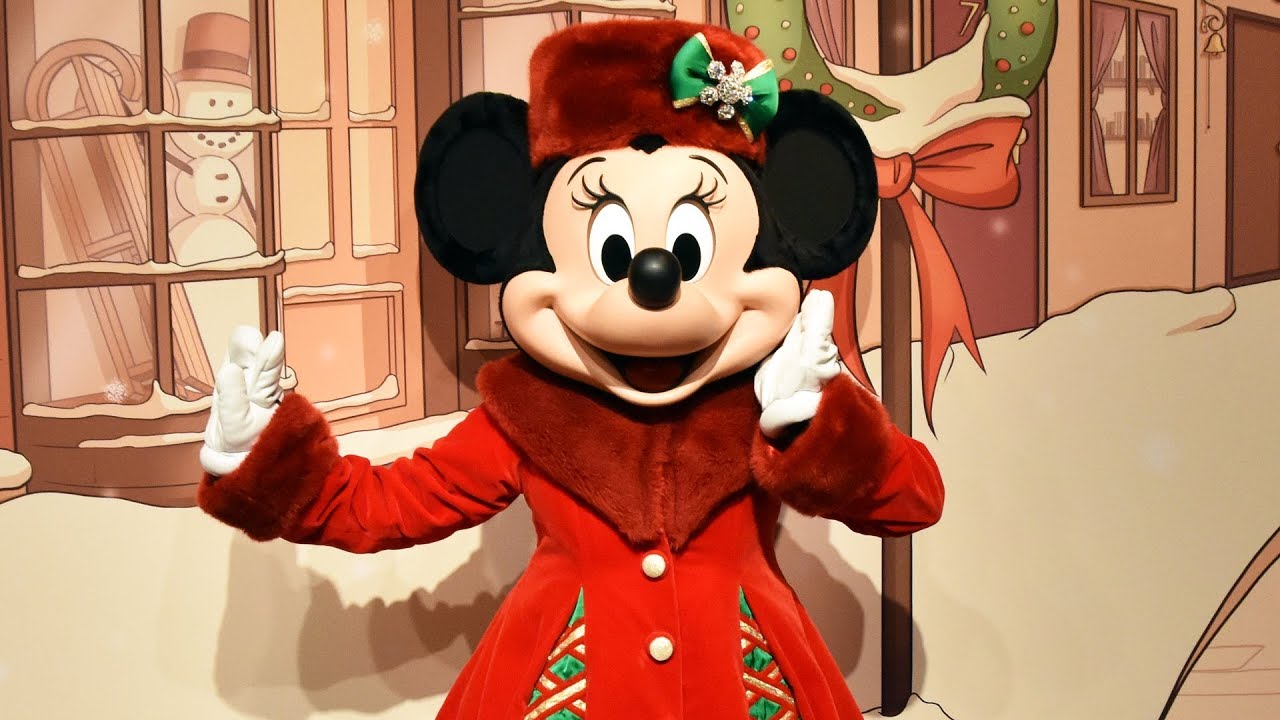 Minnie Mouse NEW Holiday Christmas Meet & Greet at Disneyland Paris, Walt Disney Studios 2018