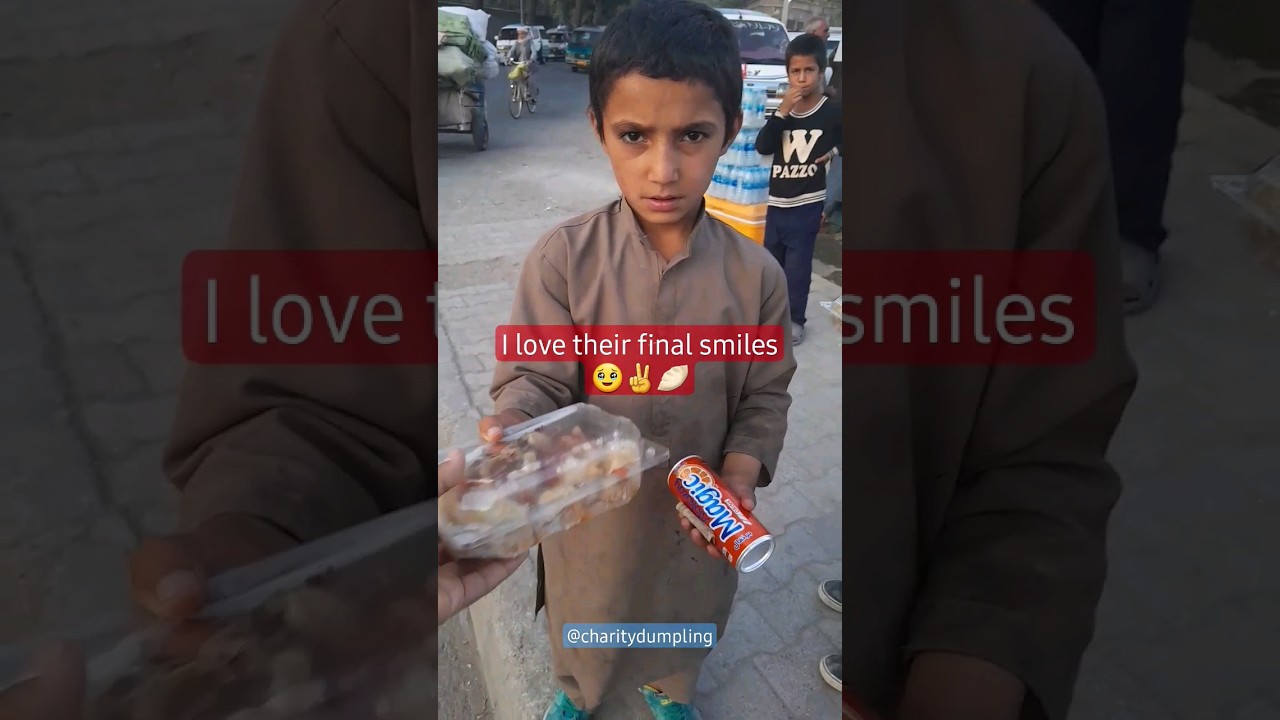 🥟🥹❤️ #afghanistan #love #kindness #help #charity #dumpling #givingback #gucci #afghan #helping #news