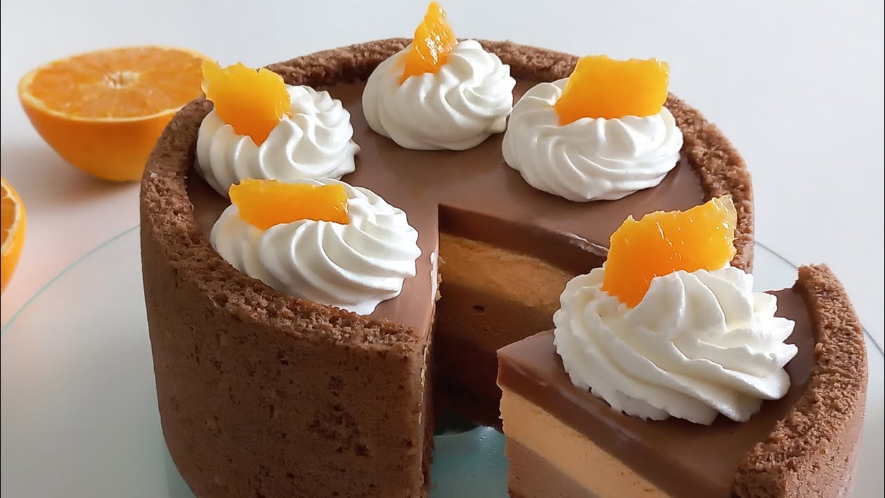 Triple CHOCOLATE MOUSSE CAKE with a juicy ORANGE! | The Orange and Chocolate flavors in one cake!