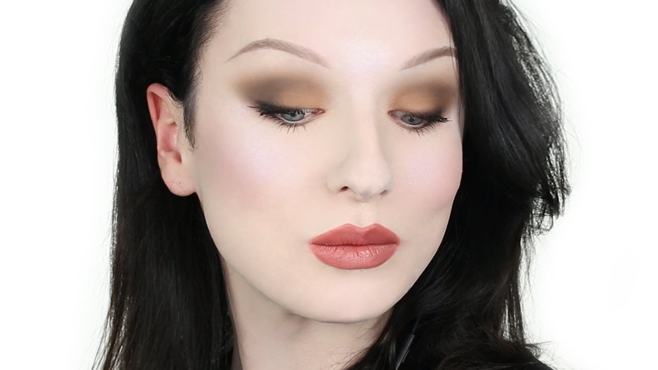 Soft Smokey Eyes Tutorial | John Maclean