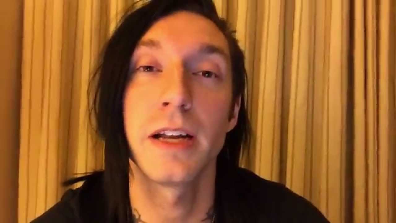 Jake Pitts VLOG edition - Episode 7 - Eye Explosion and new record is out!