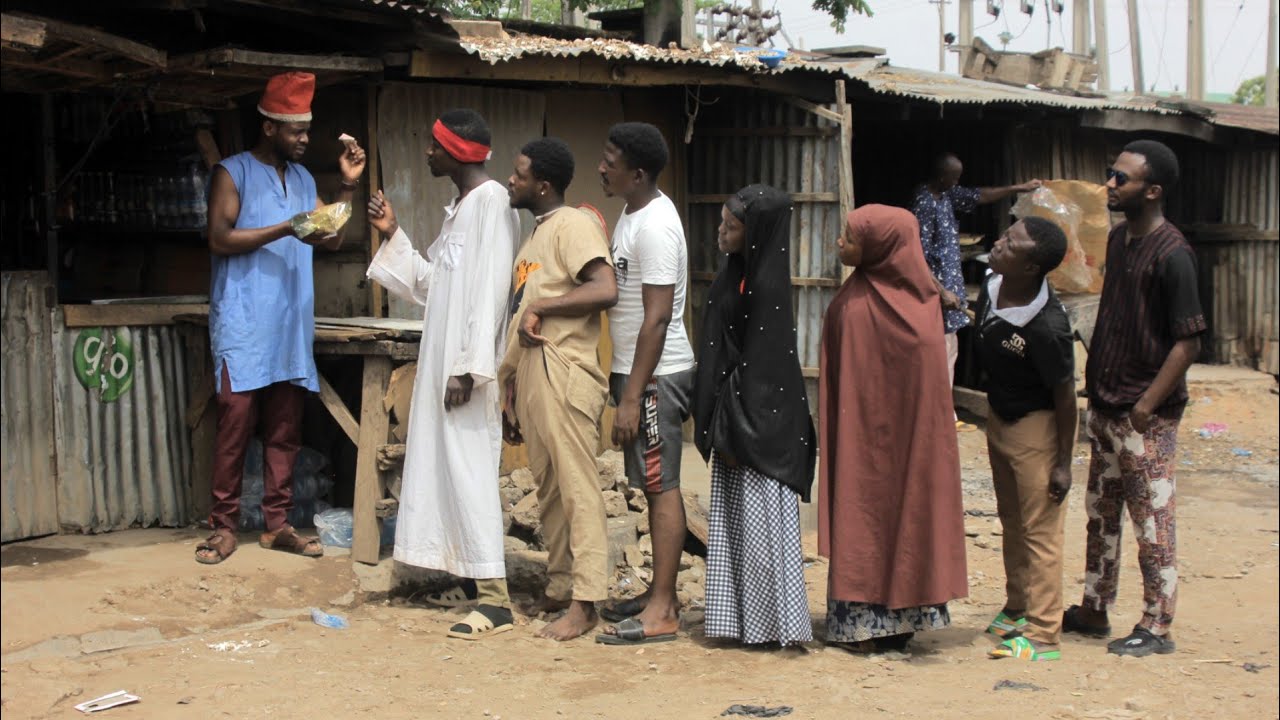 Dan Sholi Da Nafisa Bebs Sunzo Siyayya Shagon Jahilin malami Ana Azumi, En Bariki Episode 1.