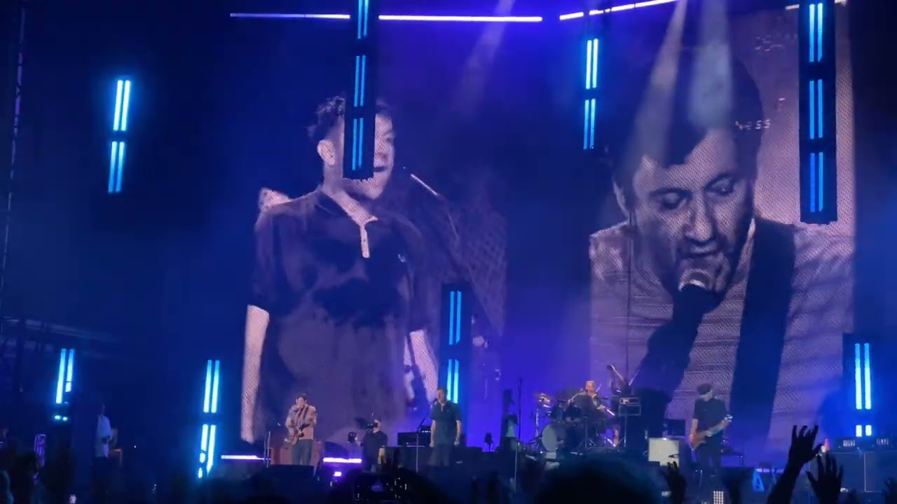 Blur - This is a Low - Wembley Stadium 8.7.23