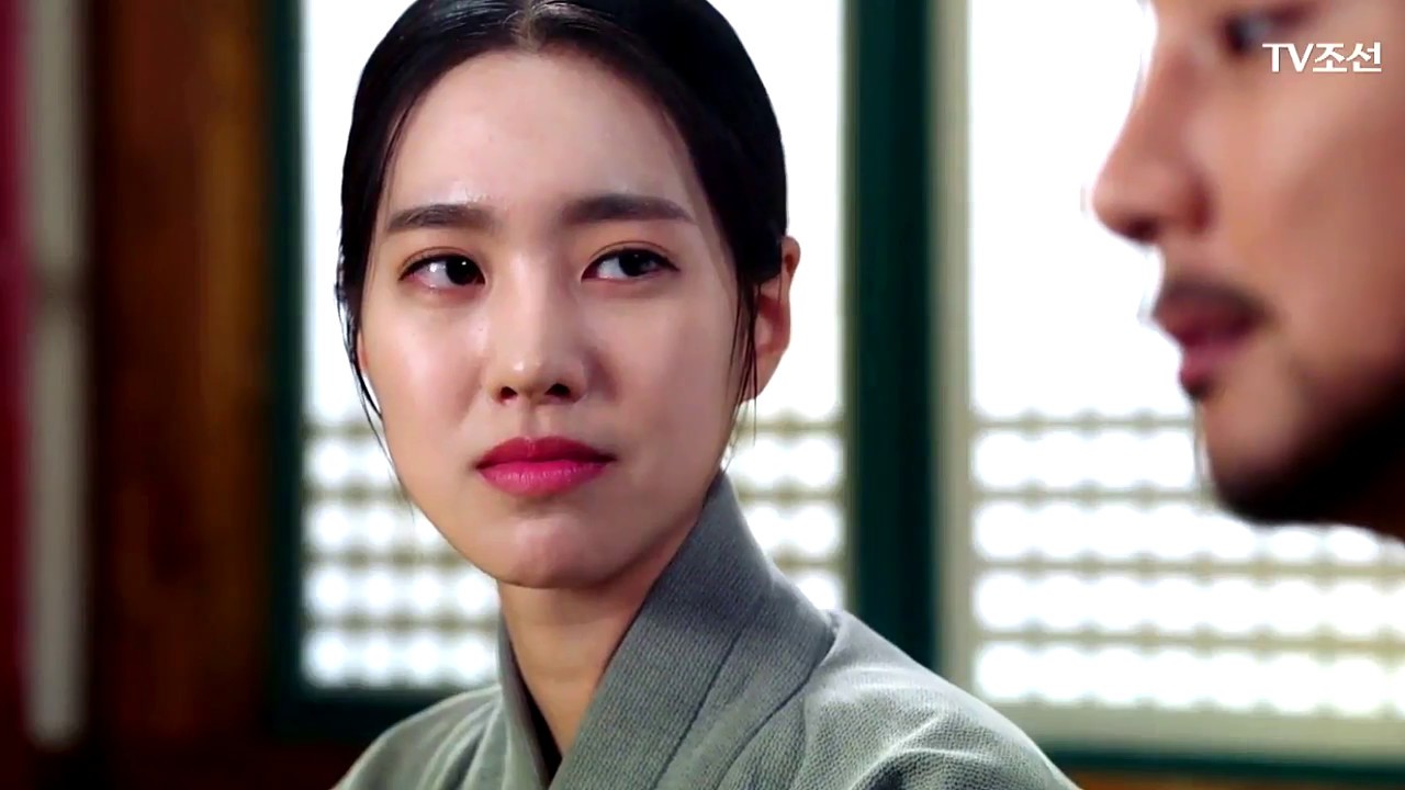 Yoon Si Yoon & Jin Se Yeon /Grand Prince 3 -사랑을 그리다