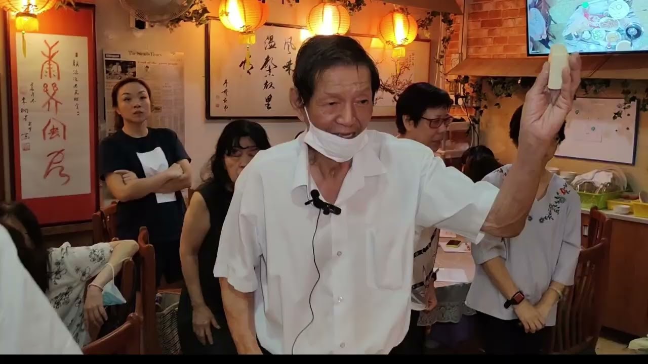 传授客家佳肴   腐皮卷和酿豆腐