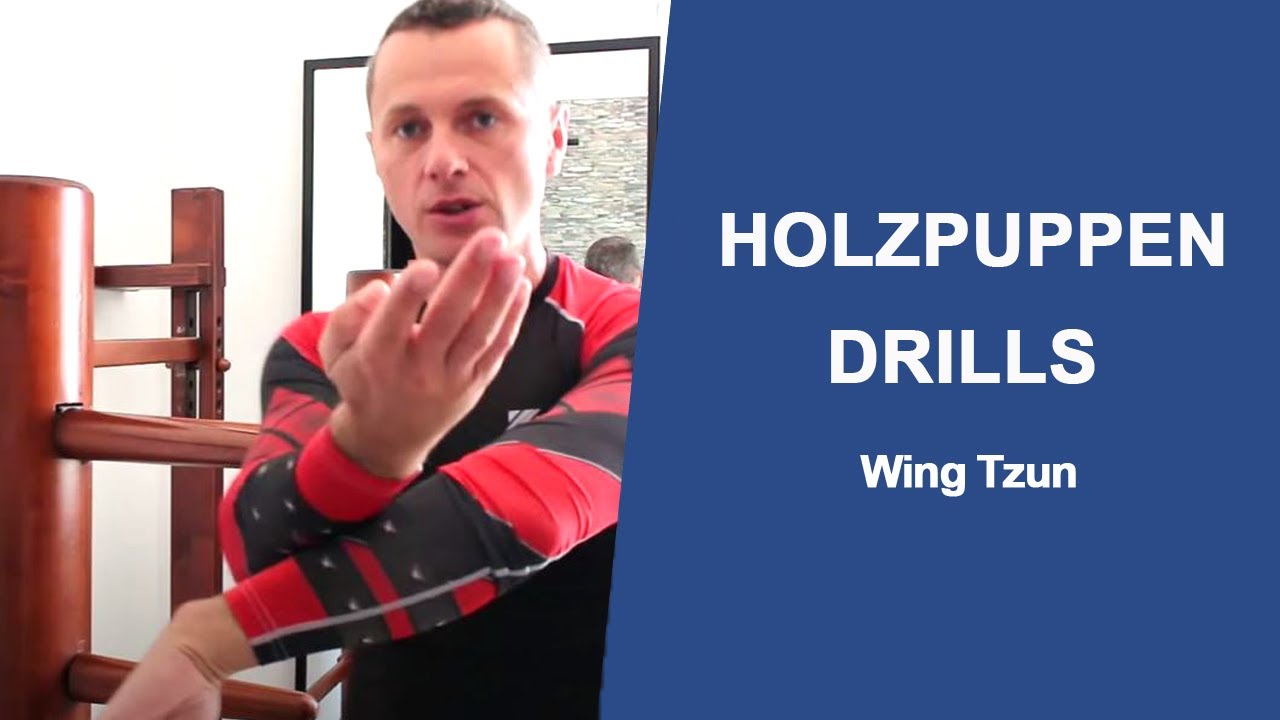 Wing Tzun Kwan Sao und Scheren Gan Sao Drill an der Holzpuppe