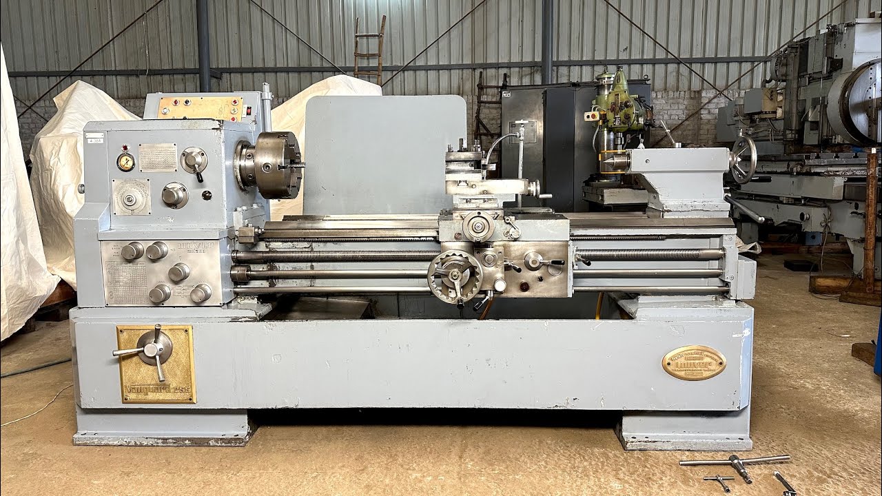 Lathe Machine - Muver Italy Vanguard 255 - 1400 mm Job Length