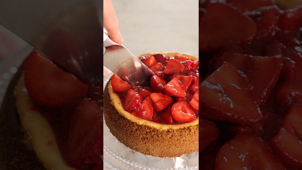 Make the Best Strawberry Cheesecake