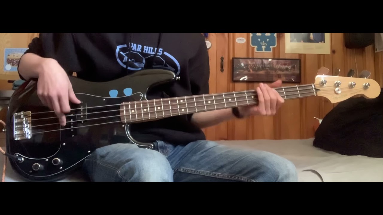You’re So Square, Hello Mary Lou, Tutti Frutti (Queen, Live in Budapest) - Bass Cover