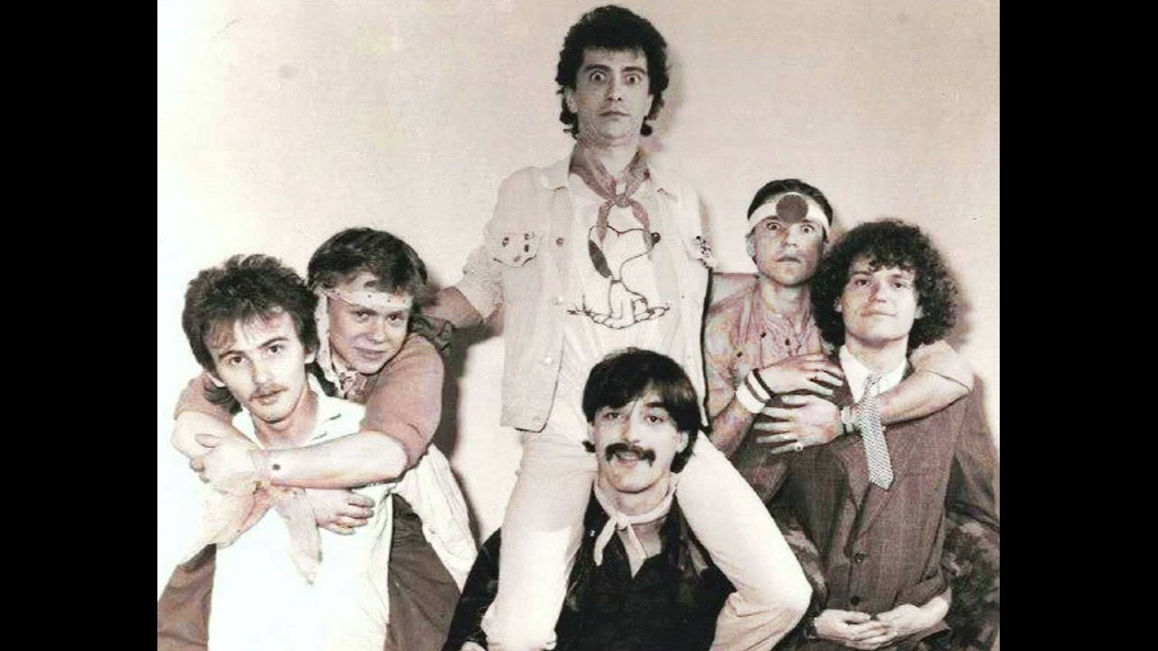 Első emelet - Koncert, és demo felvételek (1982 - 1984)