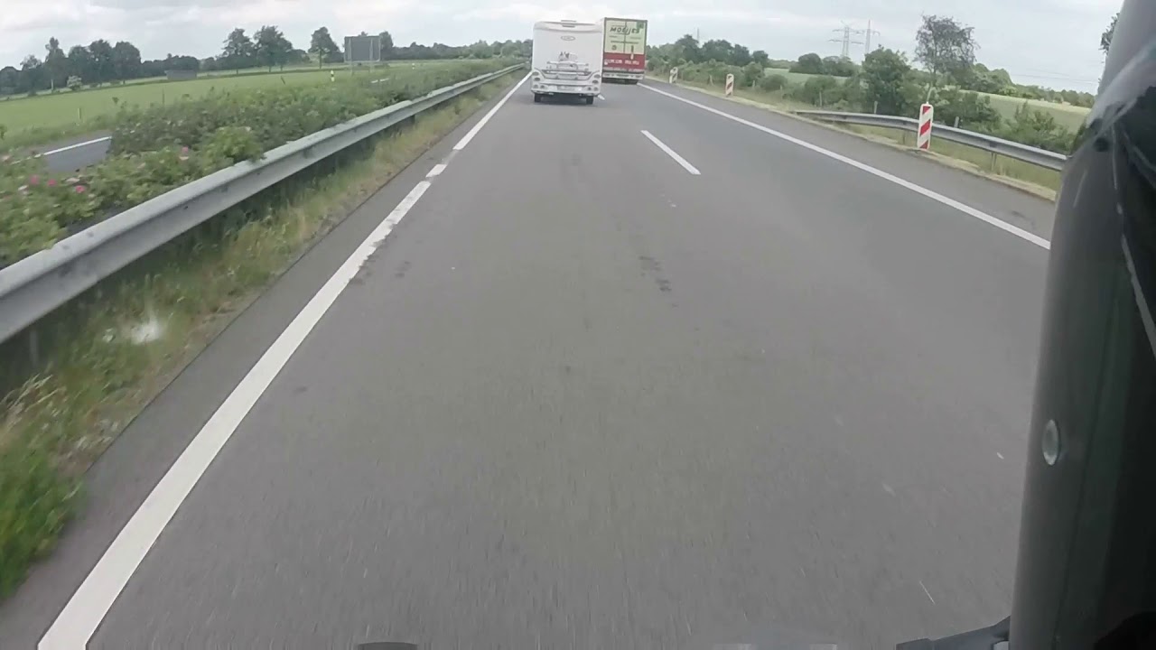 BMW S1000RR Full Throttle Pull AUTOBAHN