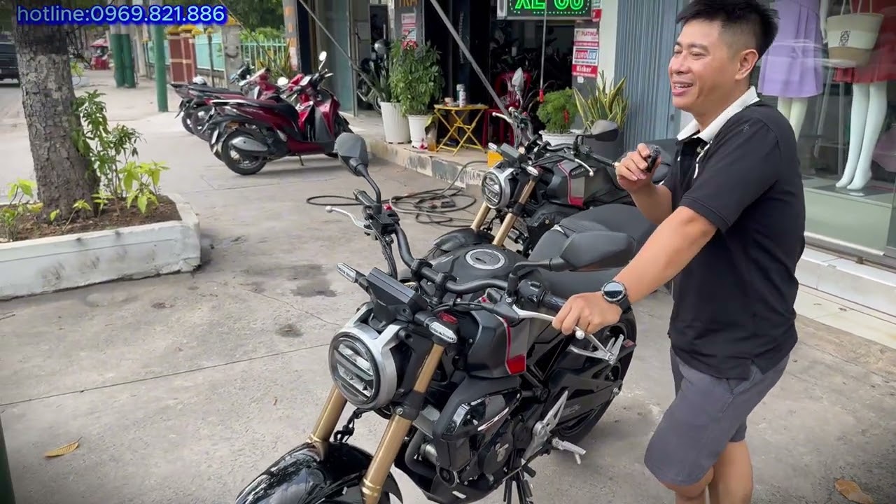 552-|Dương motor| siêu phẩm lâu lâu mới có honda cb150r siêu lướt 1 chủ góp 25 củ nhận xe