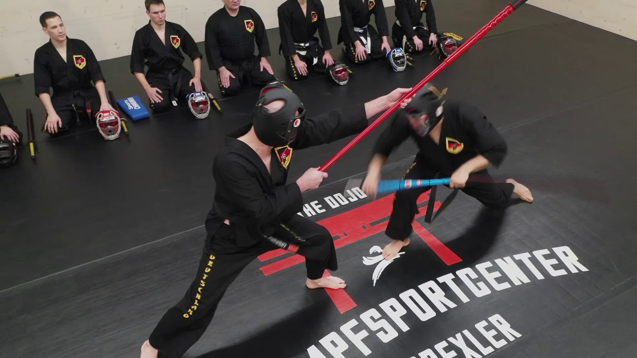 Das ist Sportschanbara - japanischer Schwertkampf im Kampfsportcenter Drexler The Dojo