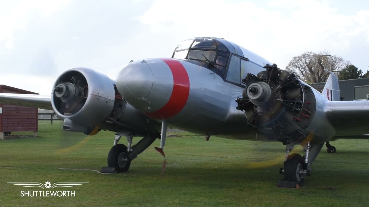 Avro Anson Full Engine Run