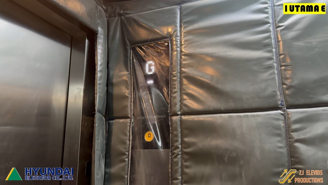 Hyundai Cargo Elevator at 1 Utama E, Bandar Utama, Selangor, Malaysia. (Lift 9)