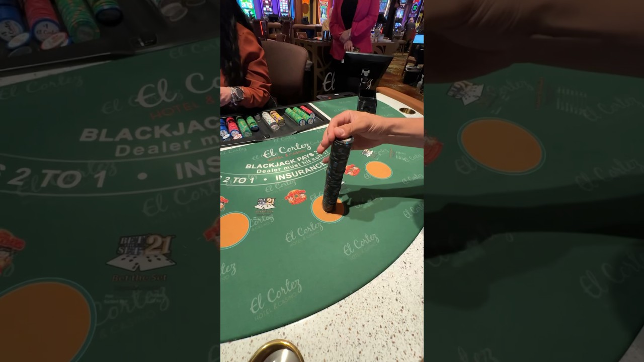 $6900 blackjack hand, the biggest one ever at el Cortez.. #casino #gamble #lasvegas #blackjack