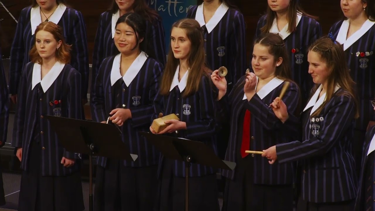 Villa Maria College, Con Brio | J’entends le moulin – trad  Quebec, arr  Donald Patriquin