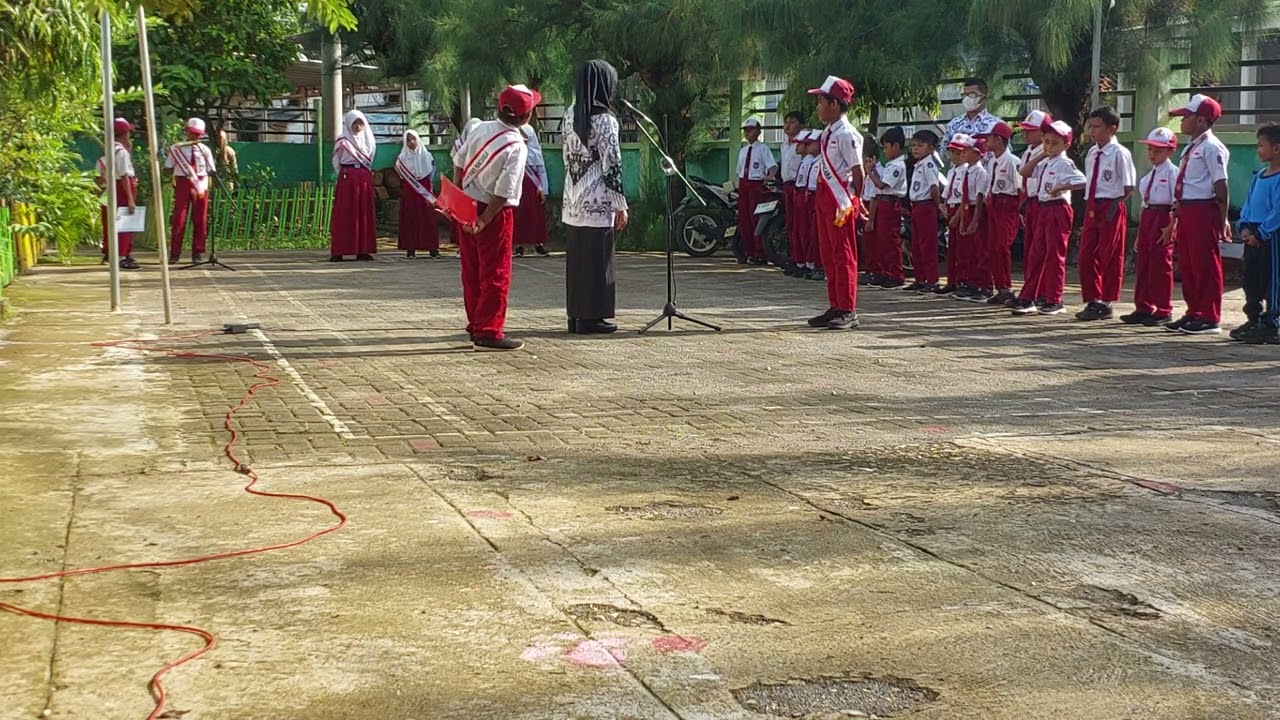 Upacara Bendera SDN PADIKE 1