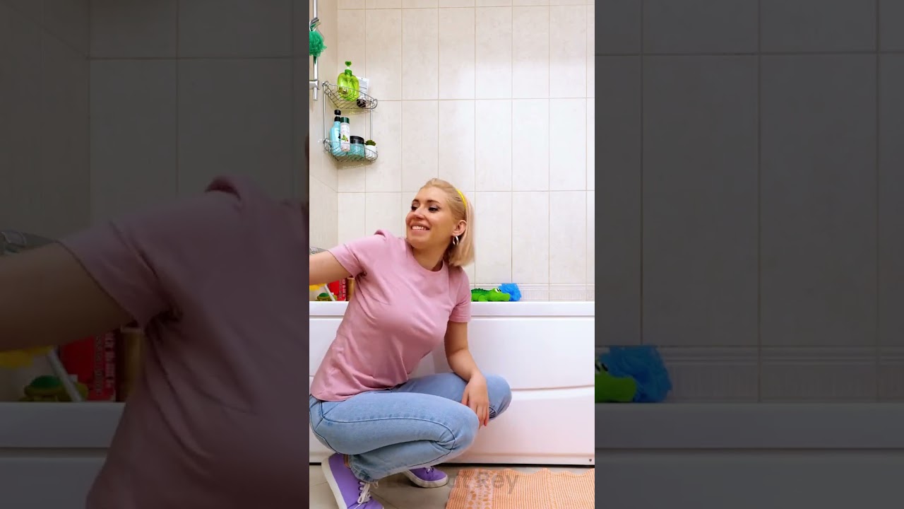 3 Bathroom gadgets every mom needs! 🛁✨ #momhacks #gadgets