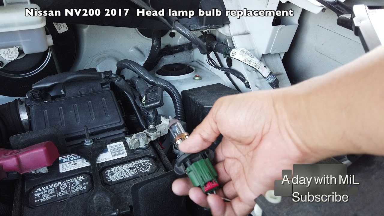 Nissan NV200 Headlight Lamp Bulb Replacement