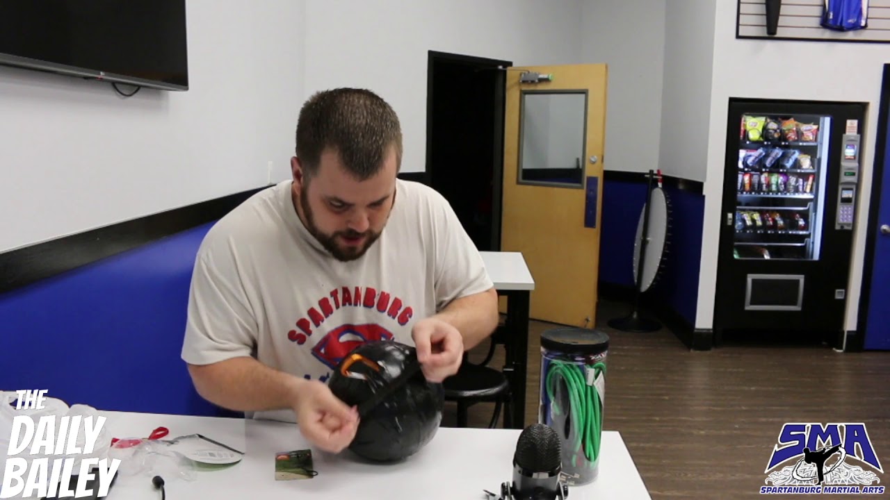 Daily Bailey: The Punching Ball DIY Double End Bag