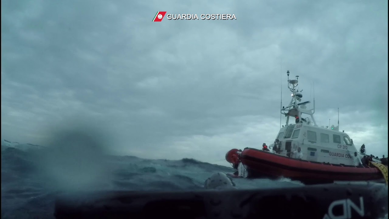 Rescue Swimmer della Guardia Costiera - Salvataggio di una bambina, di quasi un anno