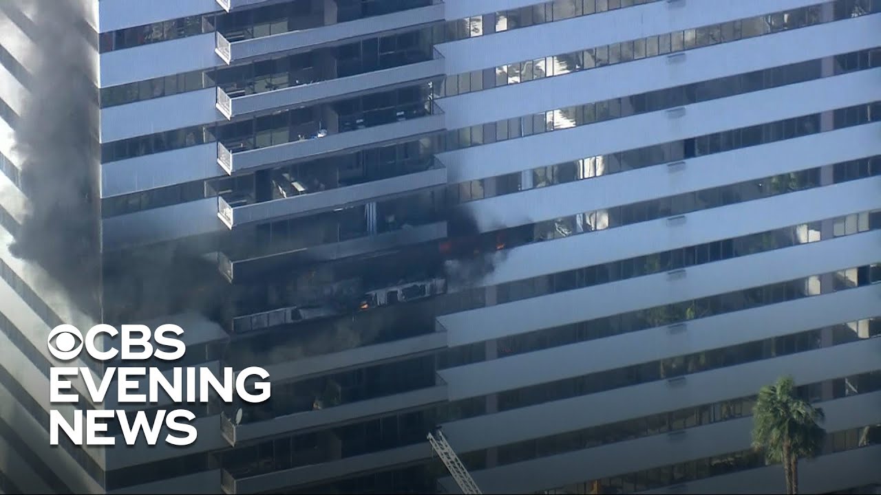 8 injured in Los Angeles high-rise fire