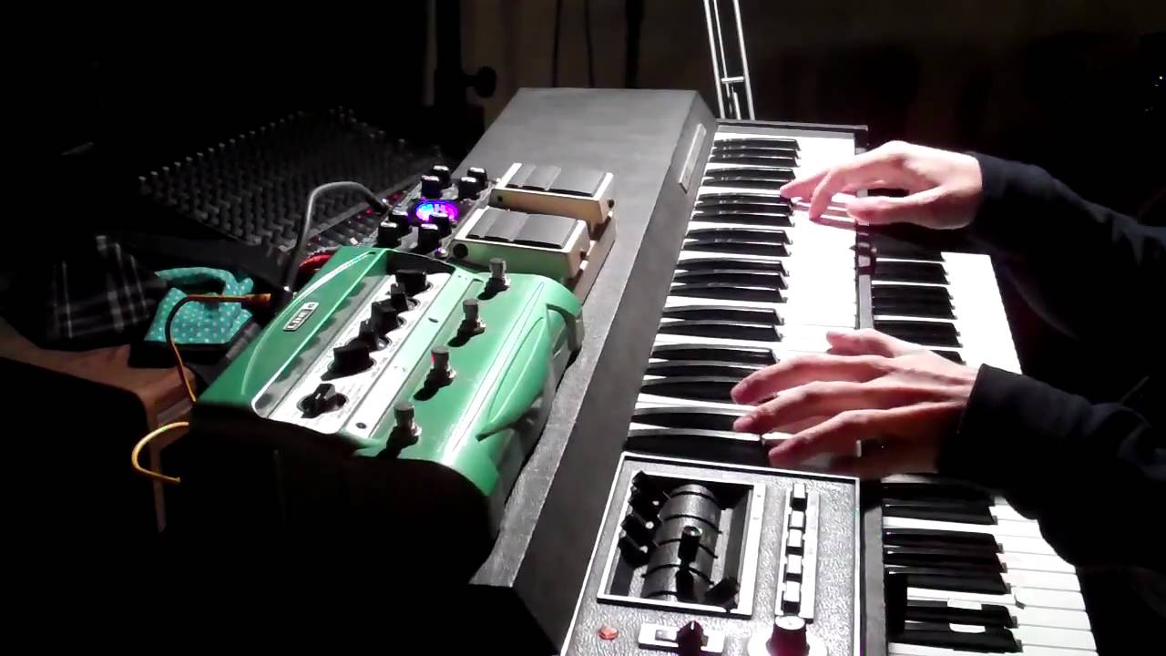 Justly tuned Wurlitzer combo organ 7300 (2/2)