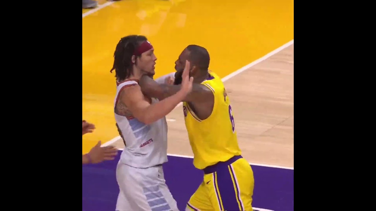 Aaron Gordon And Lebron James Get Into A Scuffle 👀👀