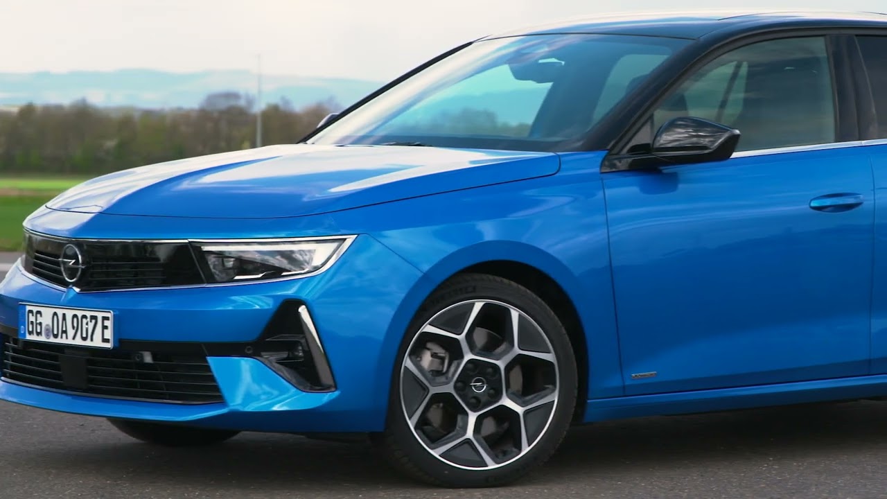 Noul Opel Astra Sports Tourer PHEV