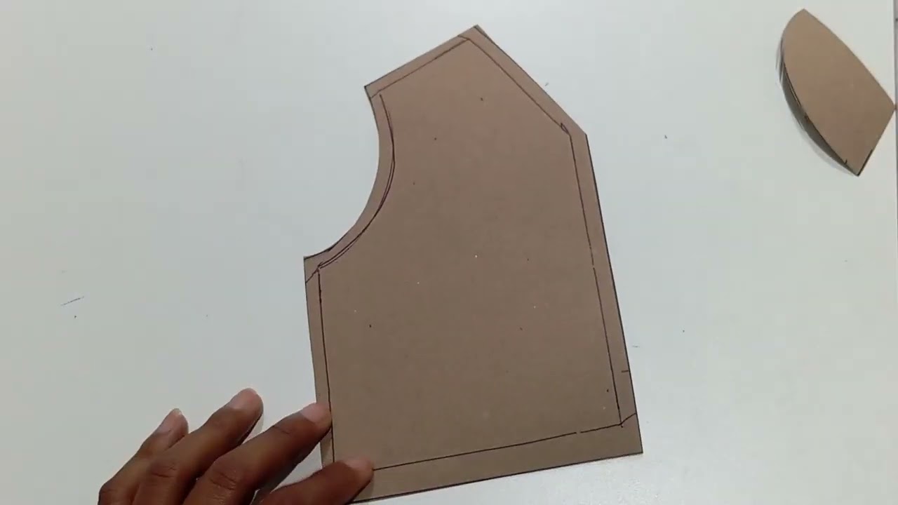 Transformando base em Colete com acabamentos em revel