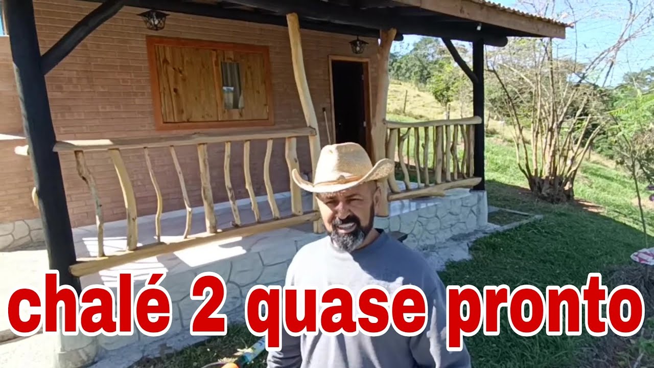 CHALÉ 2 Construído com TIJOLO ECOLÓGICO chalé para locação , esta 99% pronto...