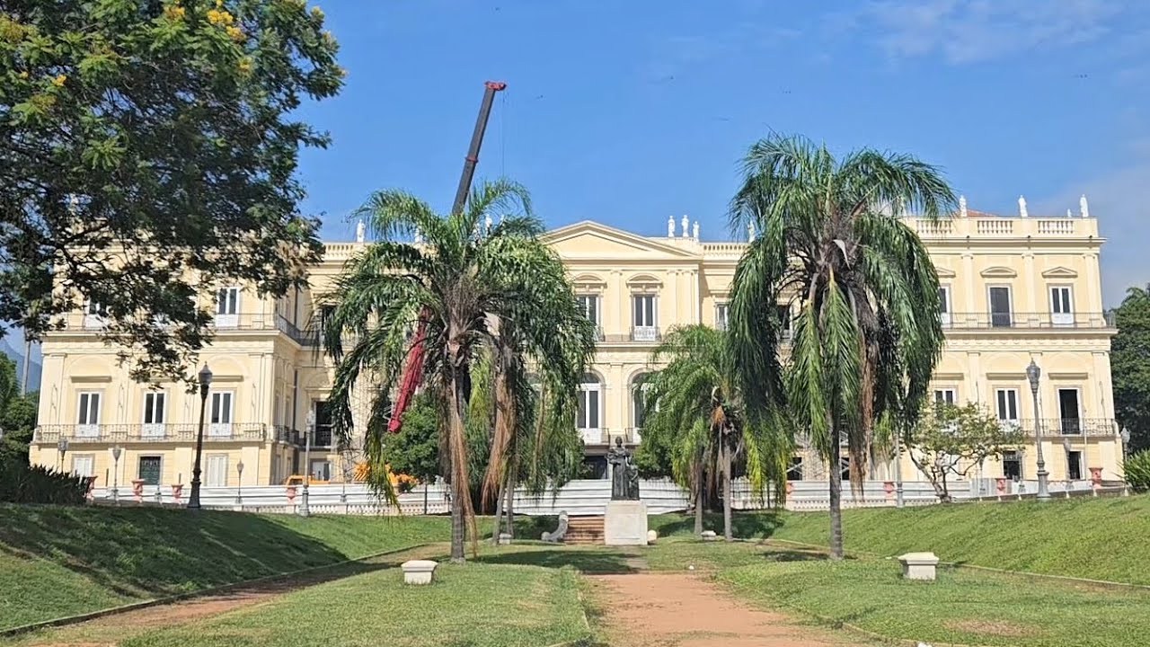 COMO ESTÁ O MUSEU NACIONAL?