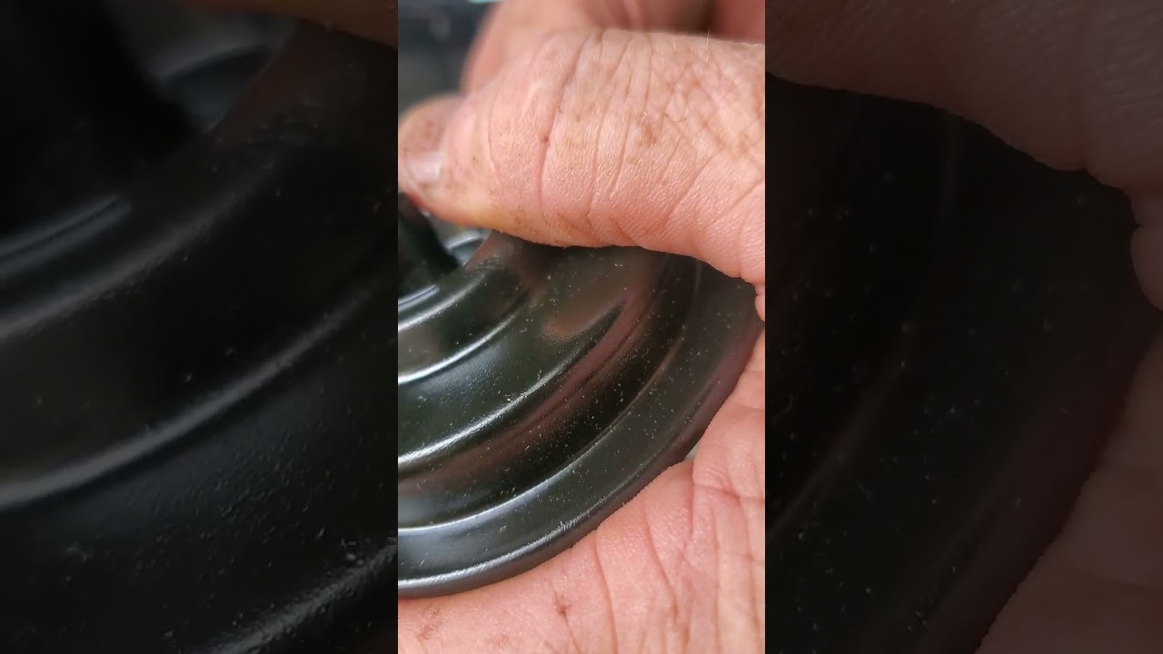 EGR VALVE REPLACEMENT on 2005 Ford Escape