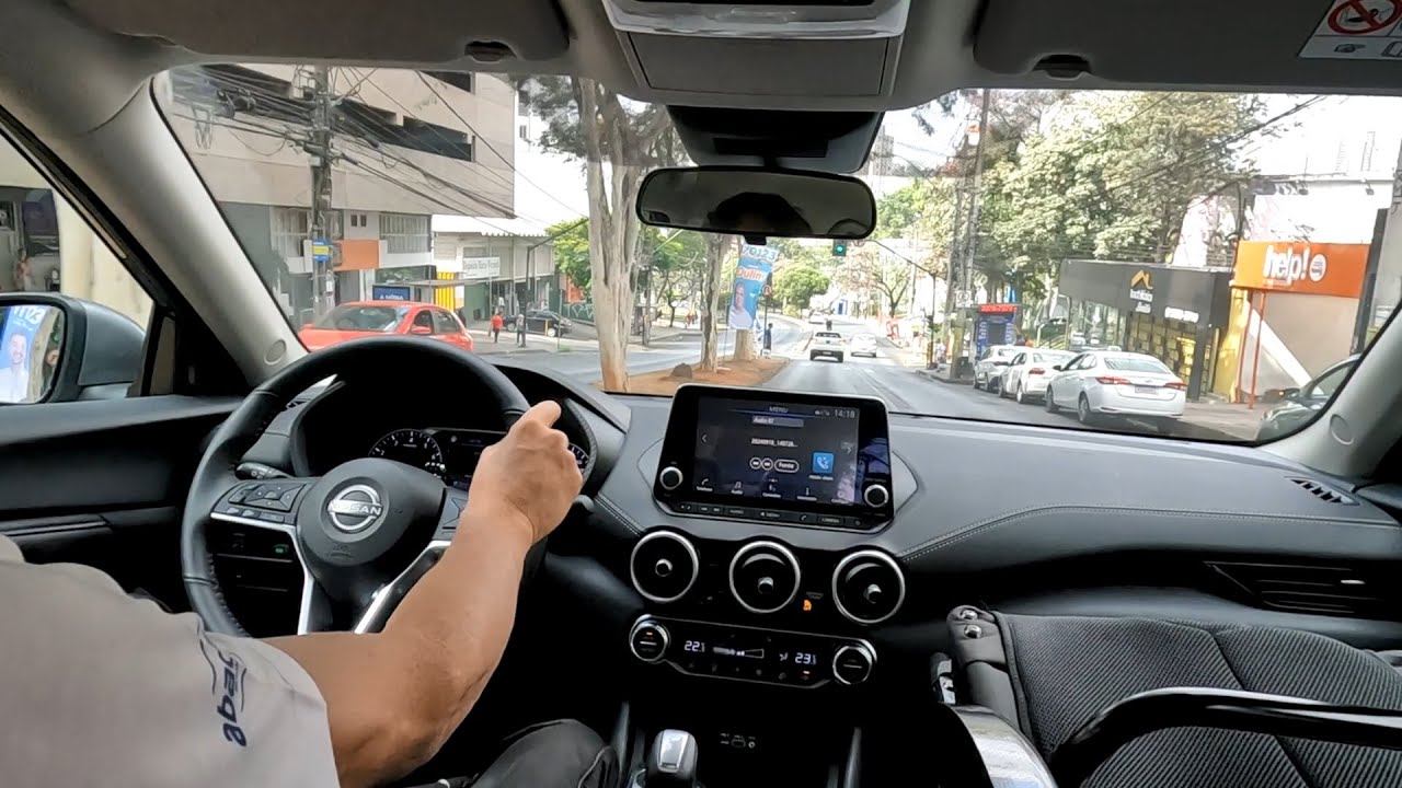 Sentra Advance 2.0 CVT 2025: O melhor custo benefício em sedan