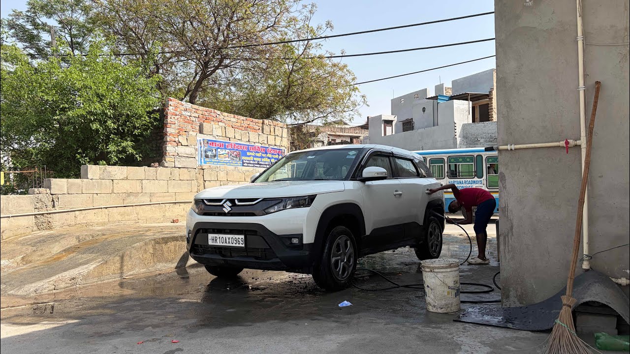 Brezza ki washing Karwa Di🚙