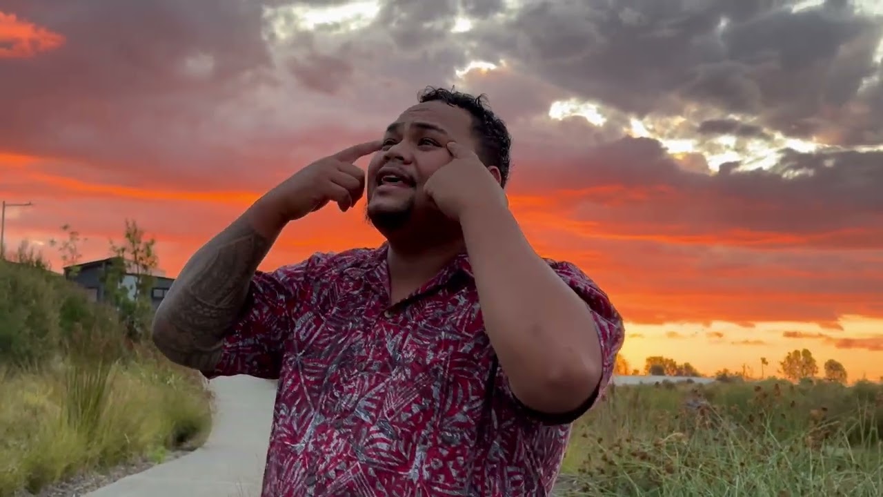 Saia Frank Sola - Pe leo lo'u Tino (Official Music Video)