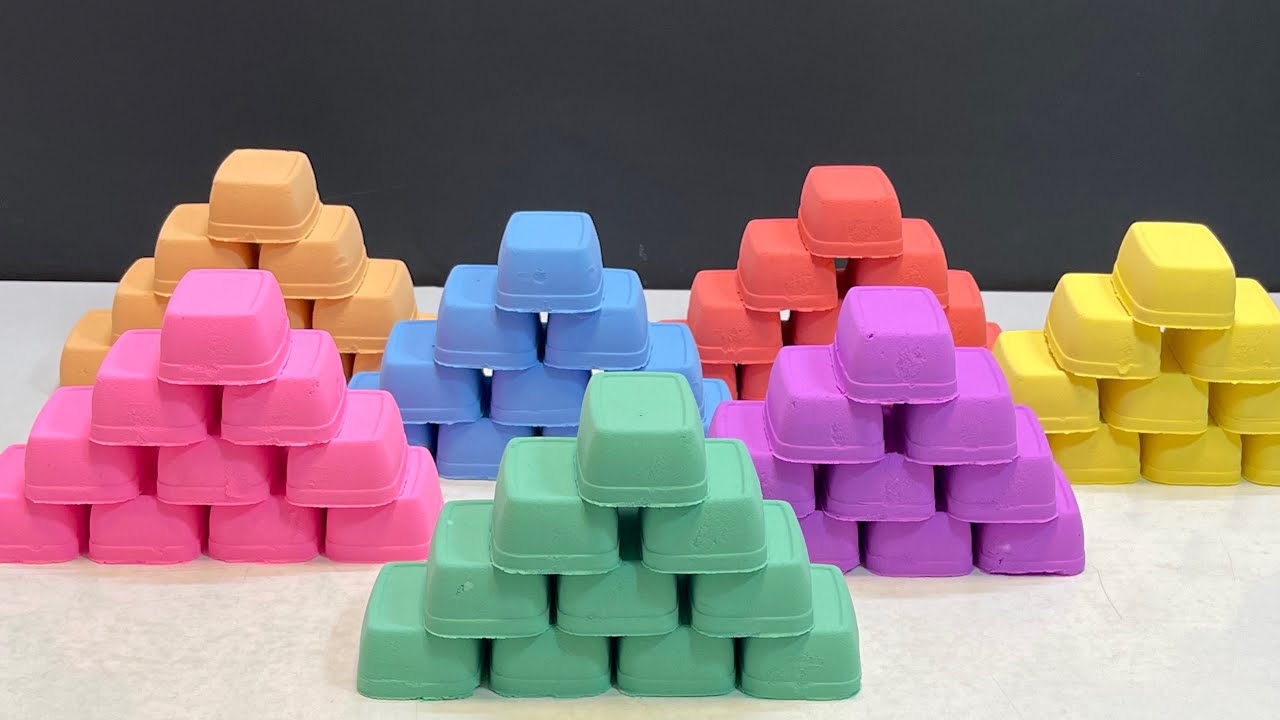 Crushing rainbow baking soda
