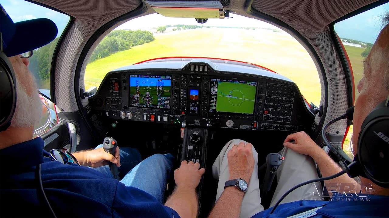 Aero-TV At SnF21: The Ultimate GA Transportation System? Diamond’s DA62 Impresses